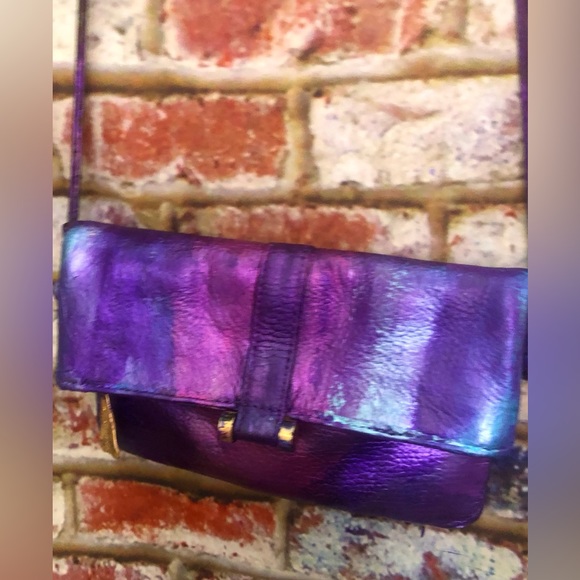 Americana By Sharif Metallic Multi Color Soft Lthr Customized Cross Shoulder Bag - Picture 12 of 15